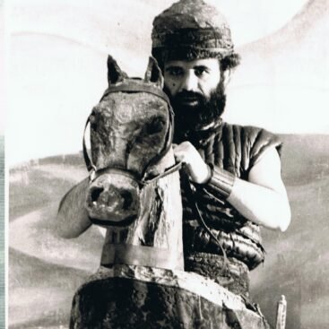 عنتر في السّاحة خَيّال