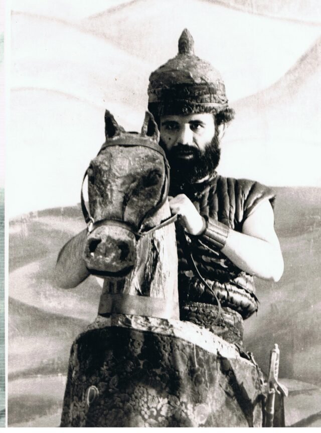عنتر في السّاحة خَيّال